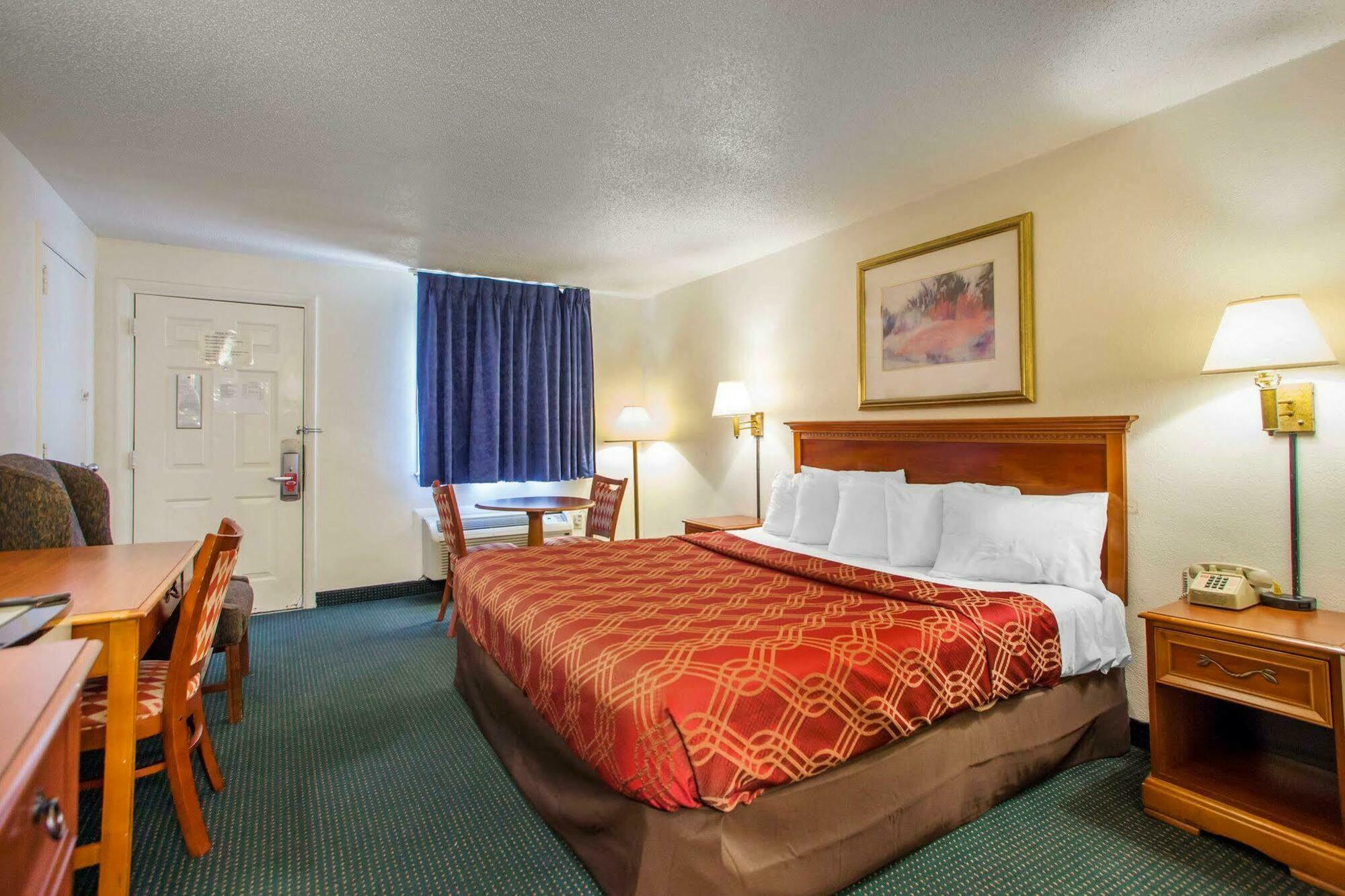 Econo Lodge Съмърс Пойнт Екстериор снимка